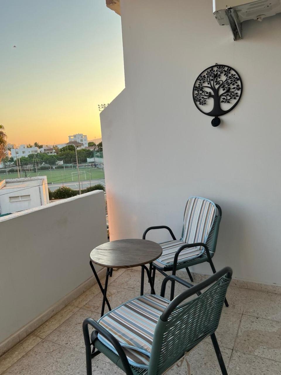 Tower Court Rooms Larnaca Zewnętrze zdjęcie
