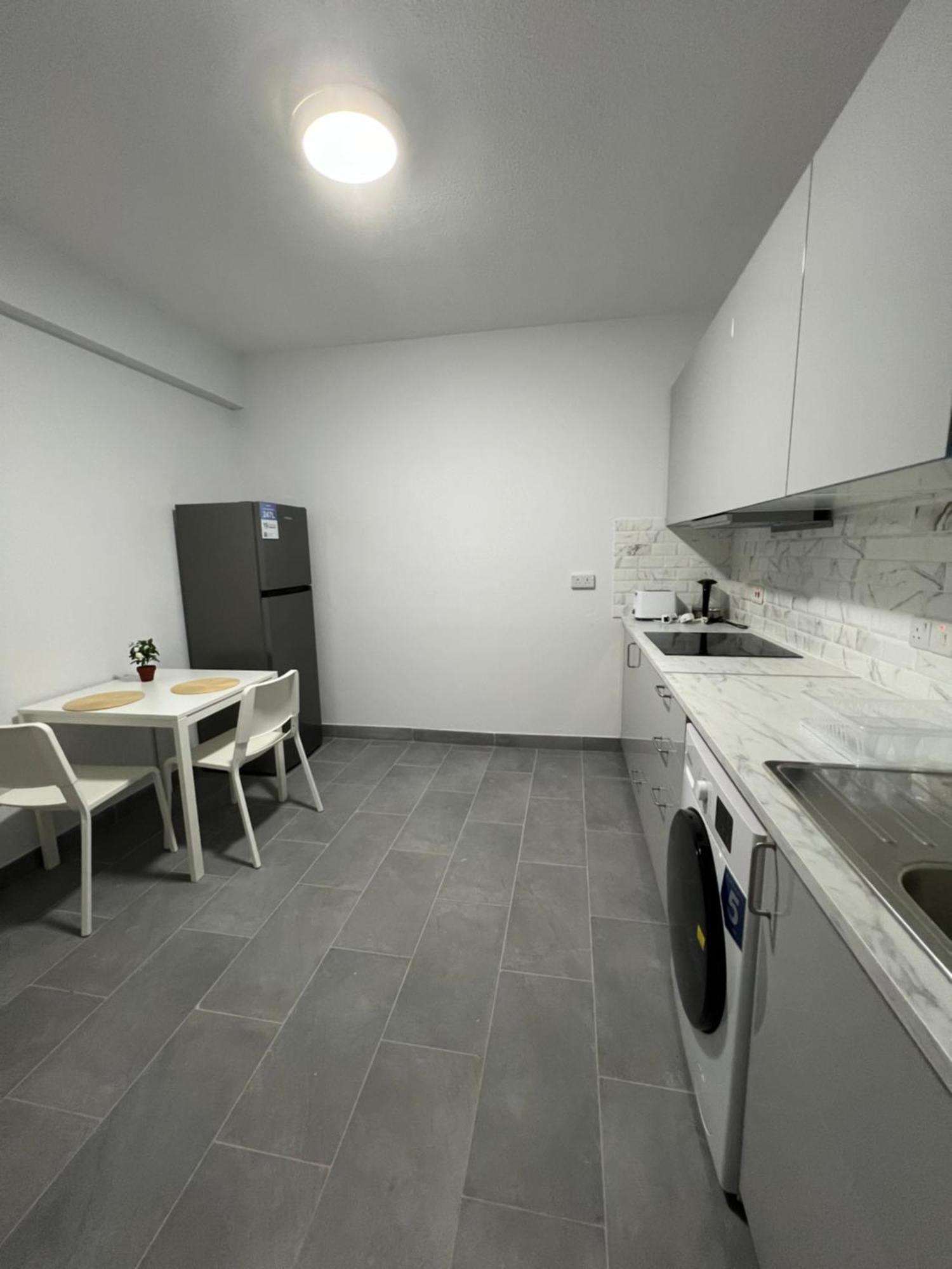 Tower Court Rooms Larnaca Zewnętrze zdjęcie